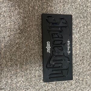 Kat Von D Contour Palette in Black